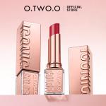 O.TWO.O Lipstick: Moisturizing, lightweight, non-sticky, and high-shine with a vibrant red tint.