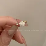 "New Trend Luxury Gold-Plated Stainless Steel Rose Ring for Women – Fashion Aesthetic Jewelry"