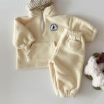 2024 Baby Clothing Set – Plush High Collar Top & Cotton Pants.