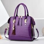 Luxurious Crocodile Embossed Tote Handbag – Spacious Crossbody Satchel, Solid Color Design