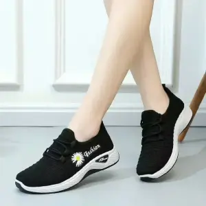 "Women's Summer White Sneakers – Trendy Korean-Inspired Running & Sports Shoes"