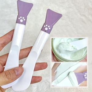 Cute Claw Silicone Facial Mask Brush – Double-end scraper for applying mud masks. Special beauty tool.