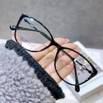 ashionable retro optical prescription eyewear for women, model F120X.