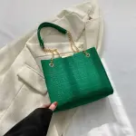 "Fashion Felt Shoulder Bag: Women's crescent saddle design, armpit handbag with advanced texture."