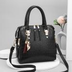 Luxurious Crocodile Embossed Tote Handbag – Spacious Crossbody Satchel, Solid Color Design