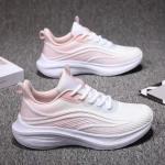 "2024 Trendy Women's Breathable Mesh Sneakers – Casual, Anti-Slip, Perfect for Running & Hiking!"
