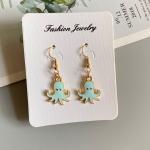 Starfish Choker Necklace: Trendy necklace for women