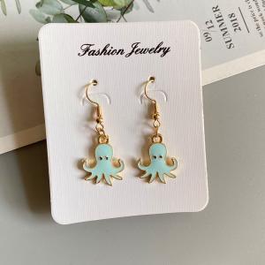 Starfish Choker Necklace: Trendy necklace for women