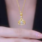 Fashion Camellia Pearl Zircon Necklace – Elegant Light Luxury Design for Women, Perfect Wedding or Party Gift.