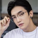 2021 Fashion Unisex Square Eyeglasses – Metal Frame, Stylish Black Eyebrow Design, Perfect for Parties and Everyday Wear!