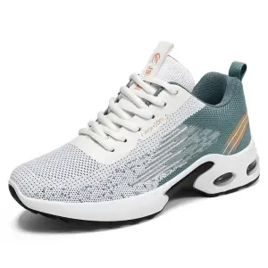 Fashionable Breathable Sneakers for Men – Stylish Mesh Casual Shoes for Everyday Comfort