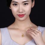 Zircon Flower Spiral Necklace – Stainless Steel, Elegant Crystal Design, Perfect Gift for Women.