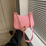 "Fashion Felt Shoulder Bag: Women's crescent saddle design, armpit handbag with advanced texture."