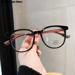 Fashion Myopia Glasses – Retro transparent wooden frame, stylish and unisex.